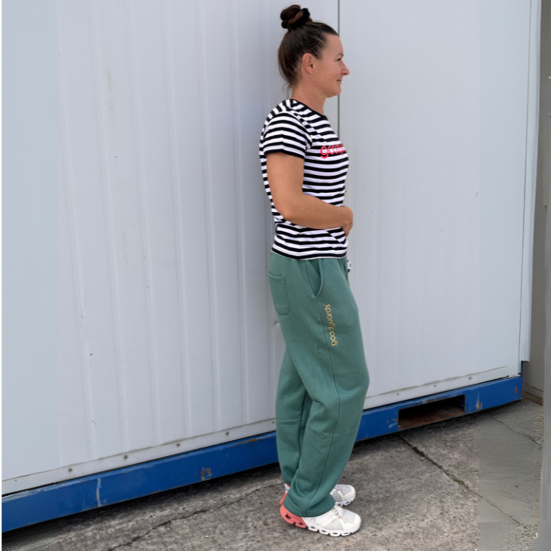Goodjogger Jogginghose Loose Fit unisex leafgreen-gold
