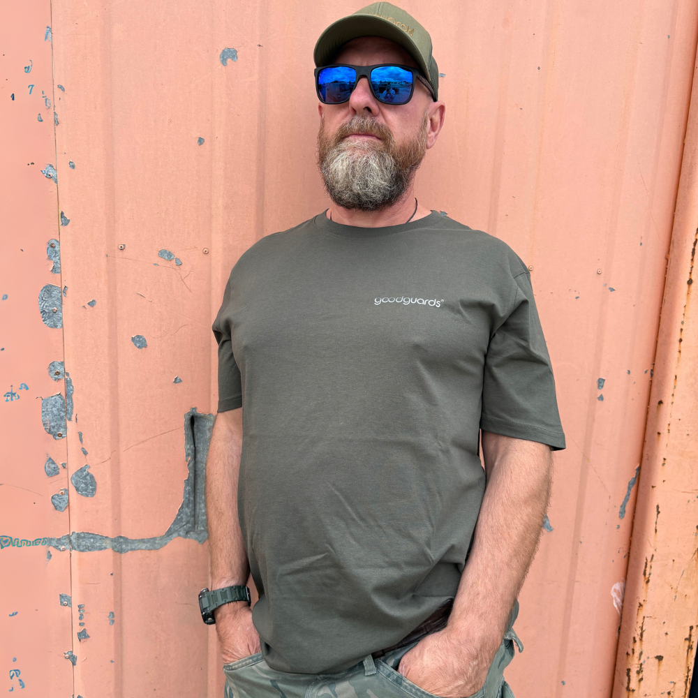 Goodshirt Men olive-titan T-shirt Unisex