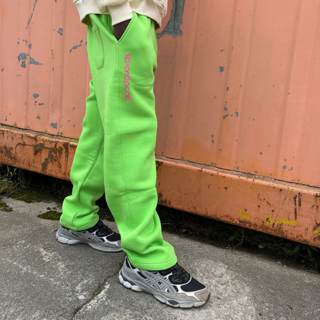 Goodjogger Jogging Pants Loose Fit unisex grass-cream