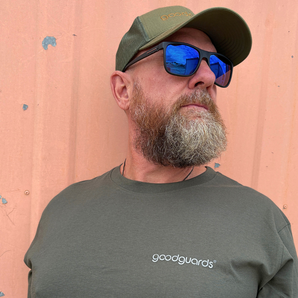 Goodshirt Men olive-titan T-shirt Unisex