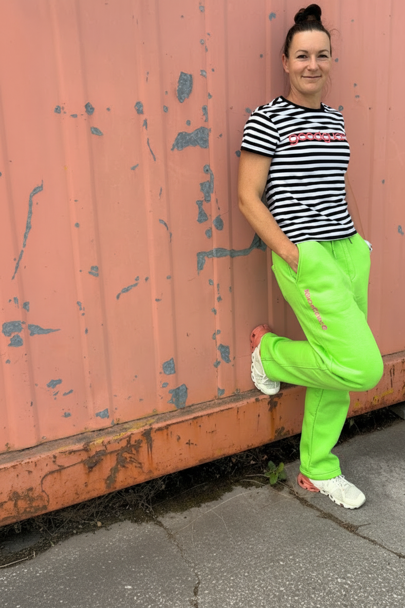 Goodjogger Jogging Pants Loose Fit unisex grass-cream