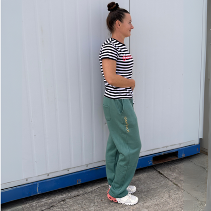 Goodjogger Jogginghose Loose Fit unisex leafgreen-gold