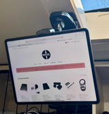 STYYL - Tablet Halterung "Black Edition" inkl. Magnethalter und 2 Haftgründen