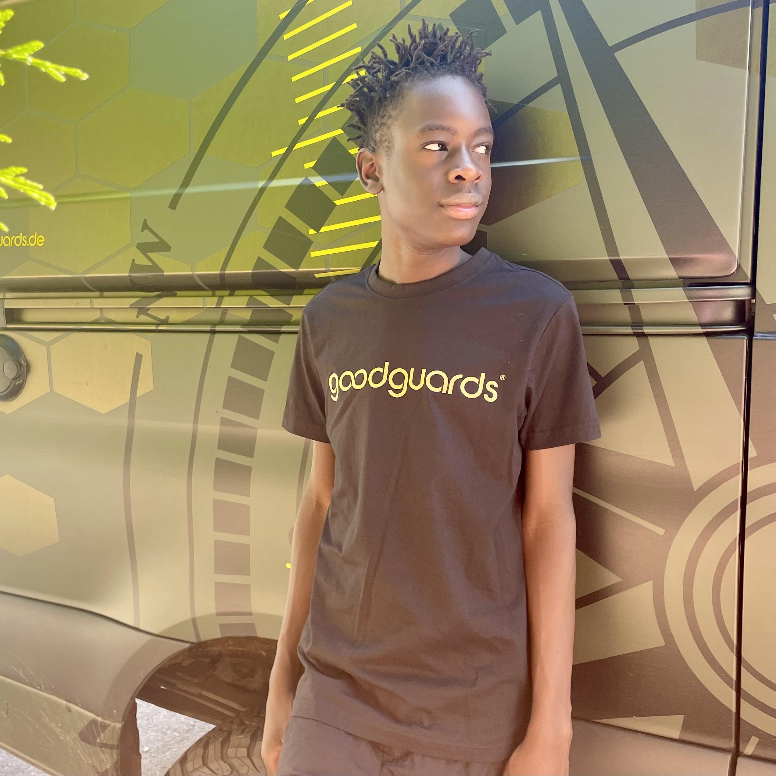 Goodshirt Men Black T-Shirt for Men